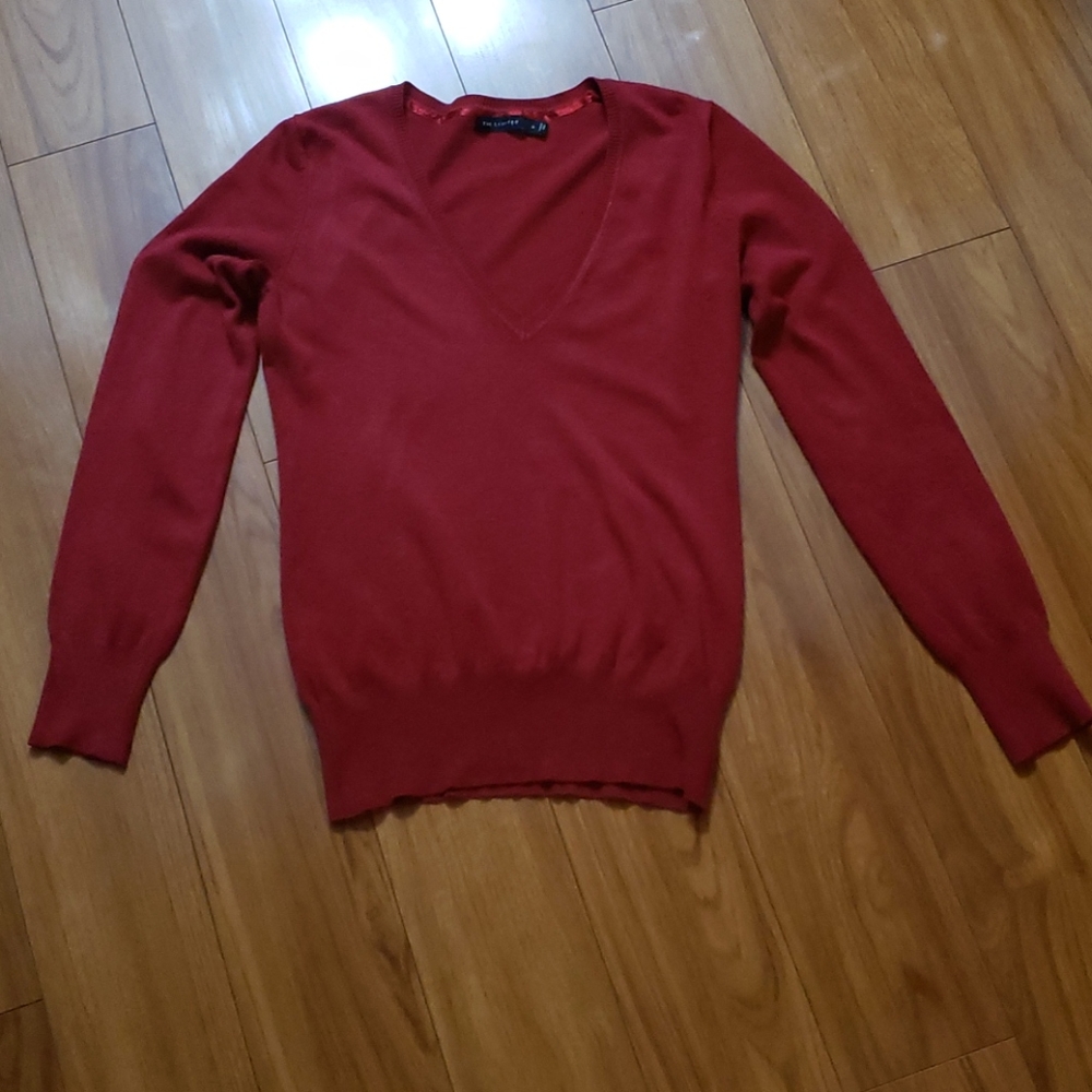 Limited top